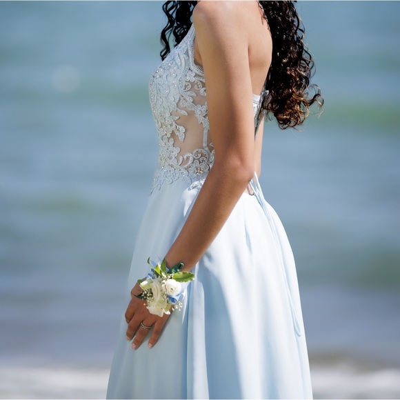 Prom Dress - Picture 5 of 6